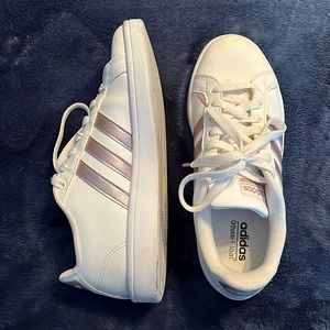 Woman’s Rose Gold/White Sneakers